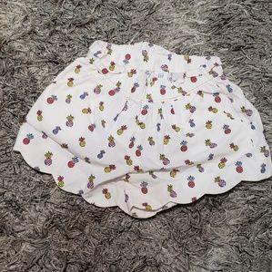 Short for girl 3T Baby GAP like new 9/10